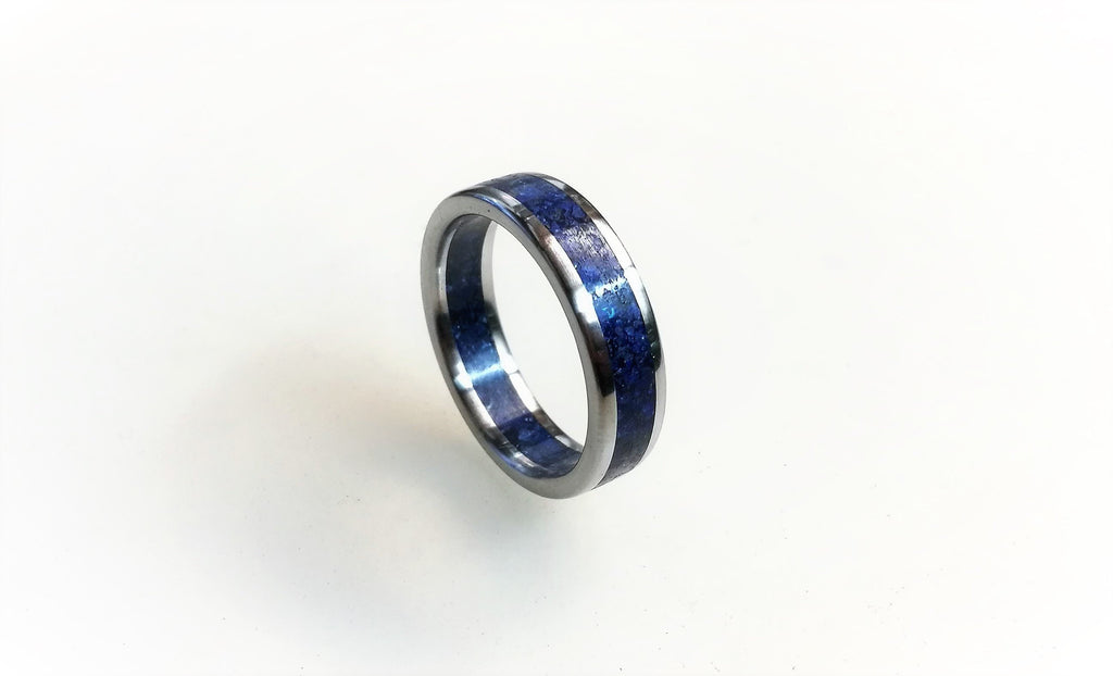 Titanium Ring with Lapis Lazuli Inlay: 6mm Band